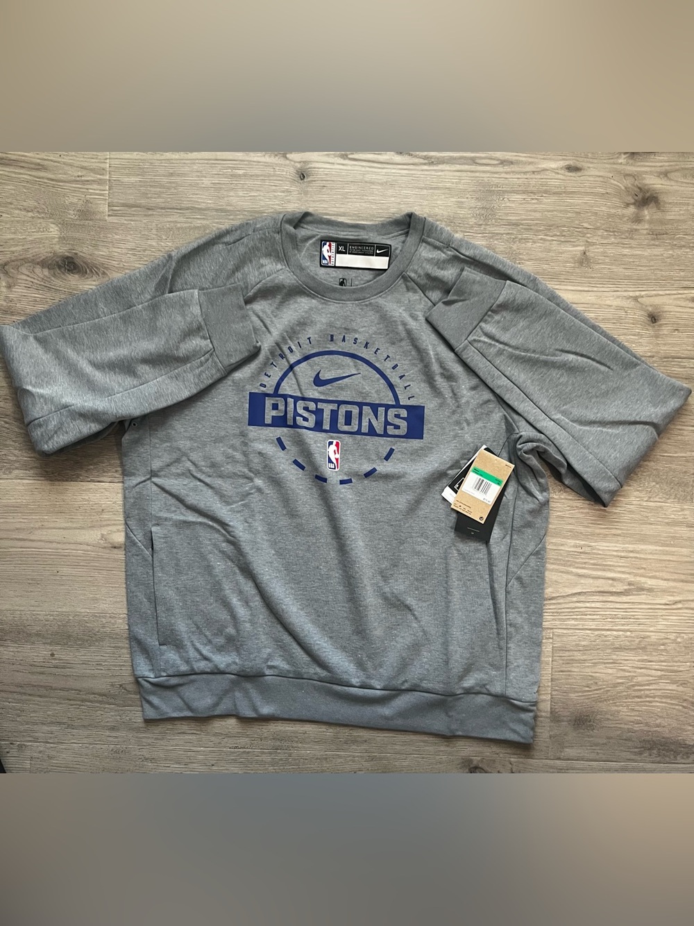 Men’s Nike Gray Detroit Pistons Crewneck Sweatshirt with Blue Logo
